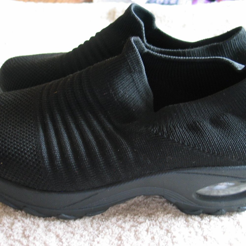 Women's Mesh Walking Shoes 9.5 NEW - Picture 2 of 5